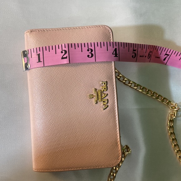 ❤️ Prada Saffiano Leather Wallet On Chain